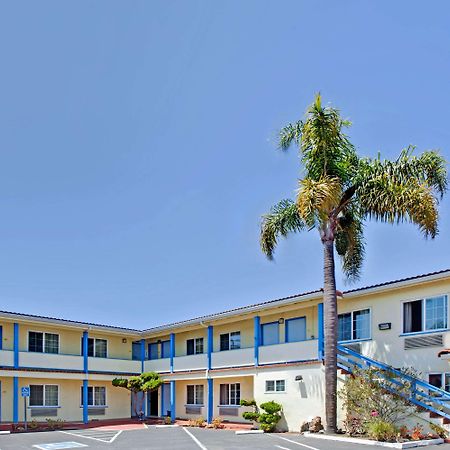 Super 8 By Wyndham Berkeley Motell Exteriör bild